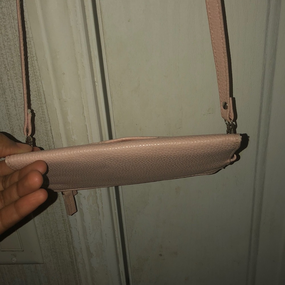 Purse - Picture 3 of 4